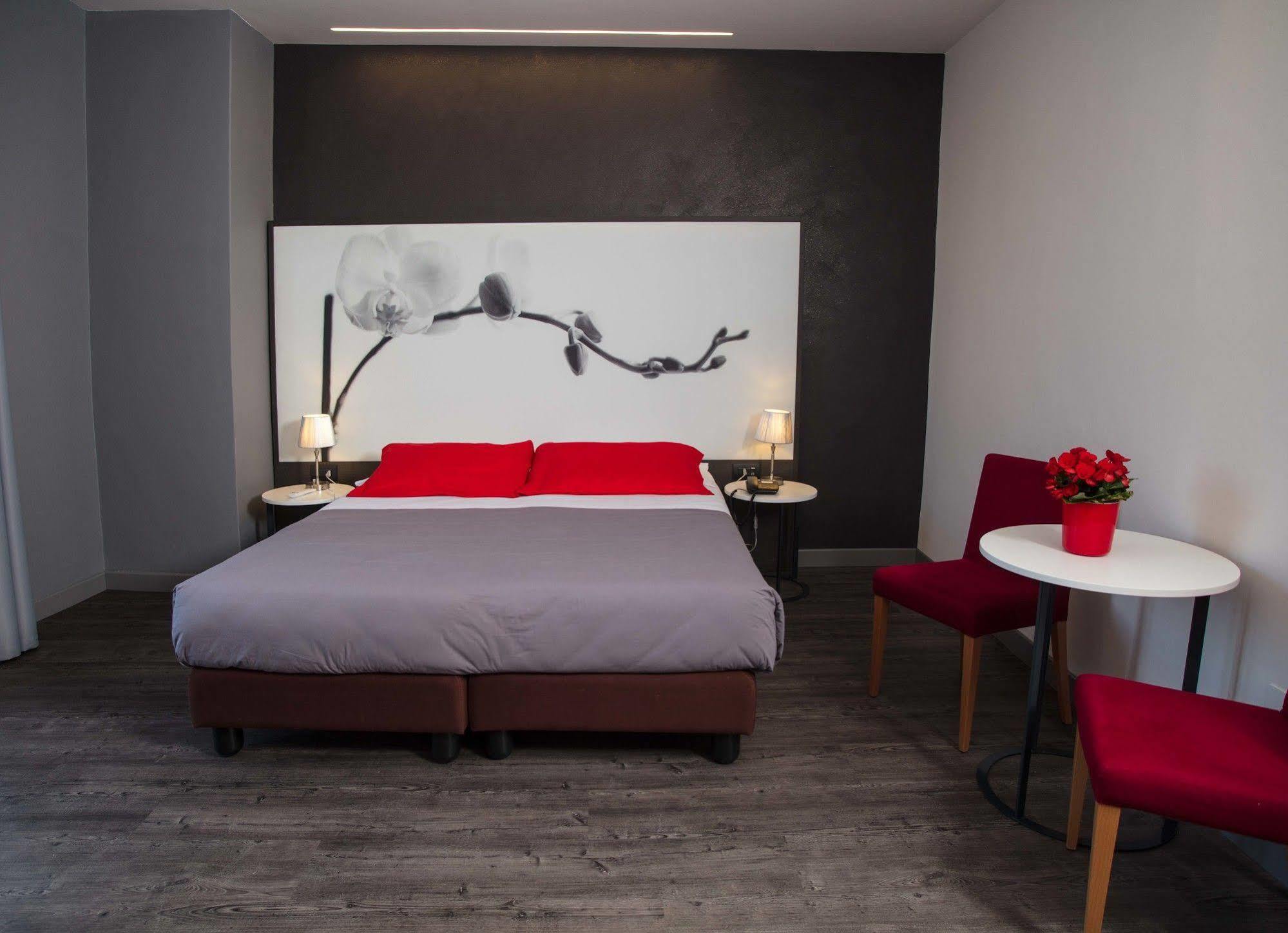 Hotel Vittorio Desenzano del Garda